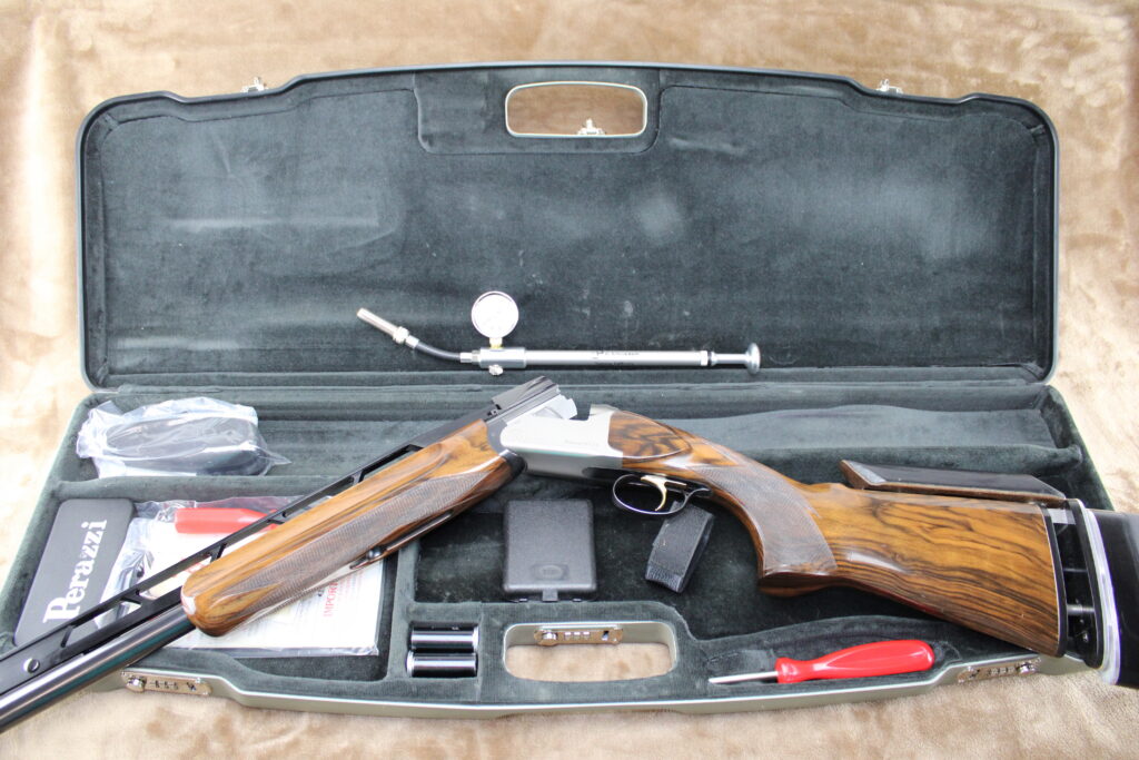 Perazzi MX15 Trap - 12ga/34" - RH - Adj comb - used/excellent Item# 152382