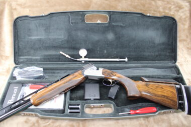 Perazzi MX15 Trap - 12ga/34" - RH - Adj comb - used/excellent Item# 152382